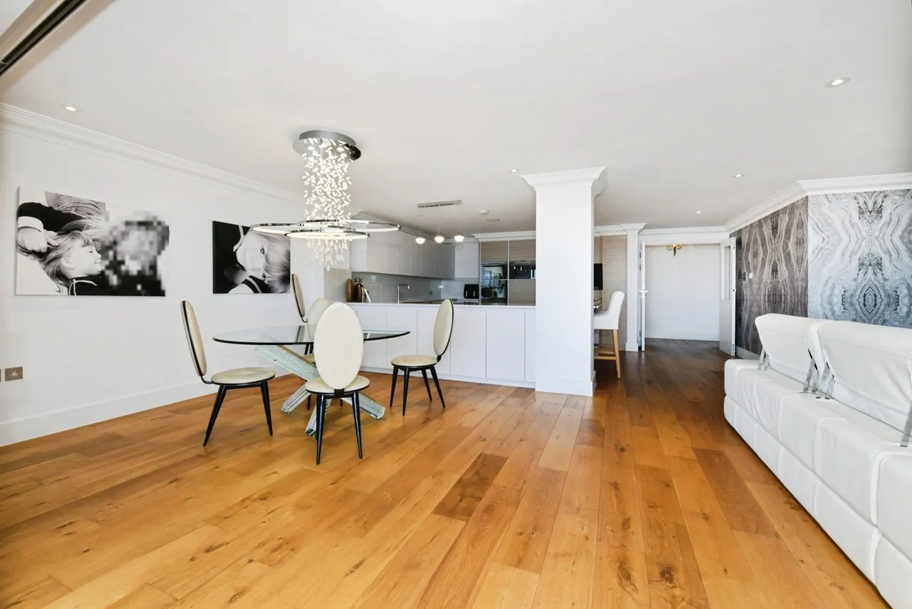 The Leas, Westcliff-on-Sea, Essex, SS0, photo 8