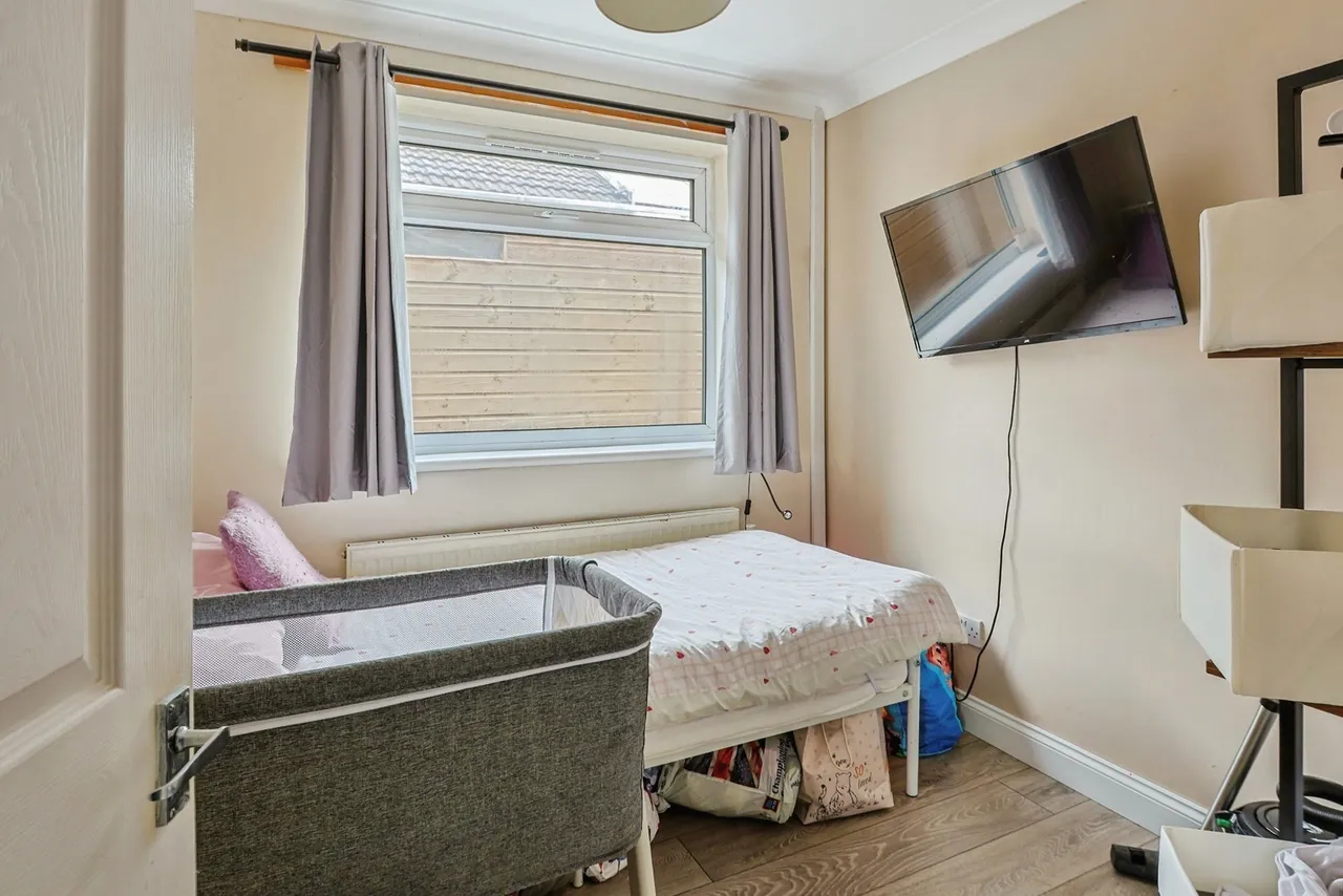 South Park Road, Poole, BH12, photo 15