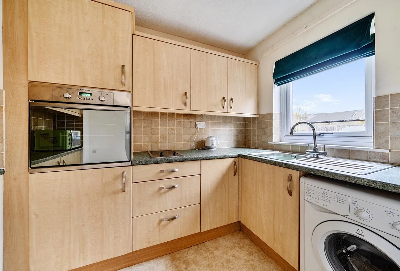 Summerlays Court, Bath, BA2 4HU, photo 3