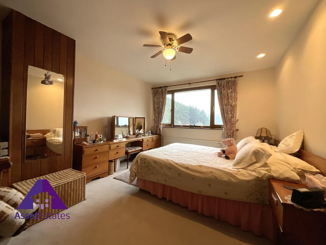 Penrhiwgarreg Houses, Abertillery, photo 11