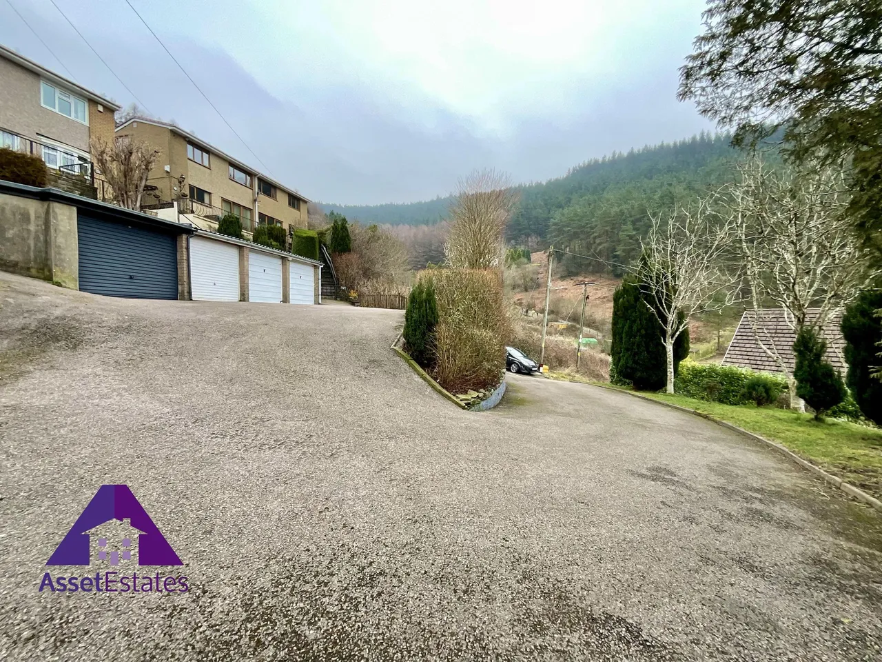 Penrhiwgarreg Houses, Abertillery, photo 23