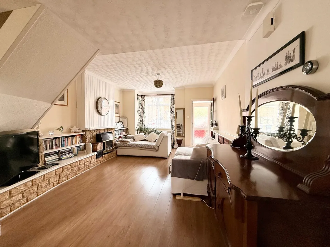 Park Avenue, Surrey Egham, TW20, photo 3