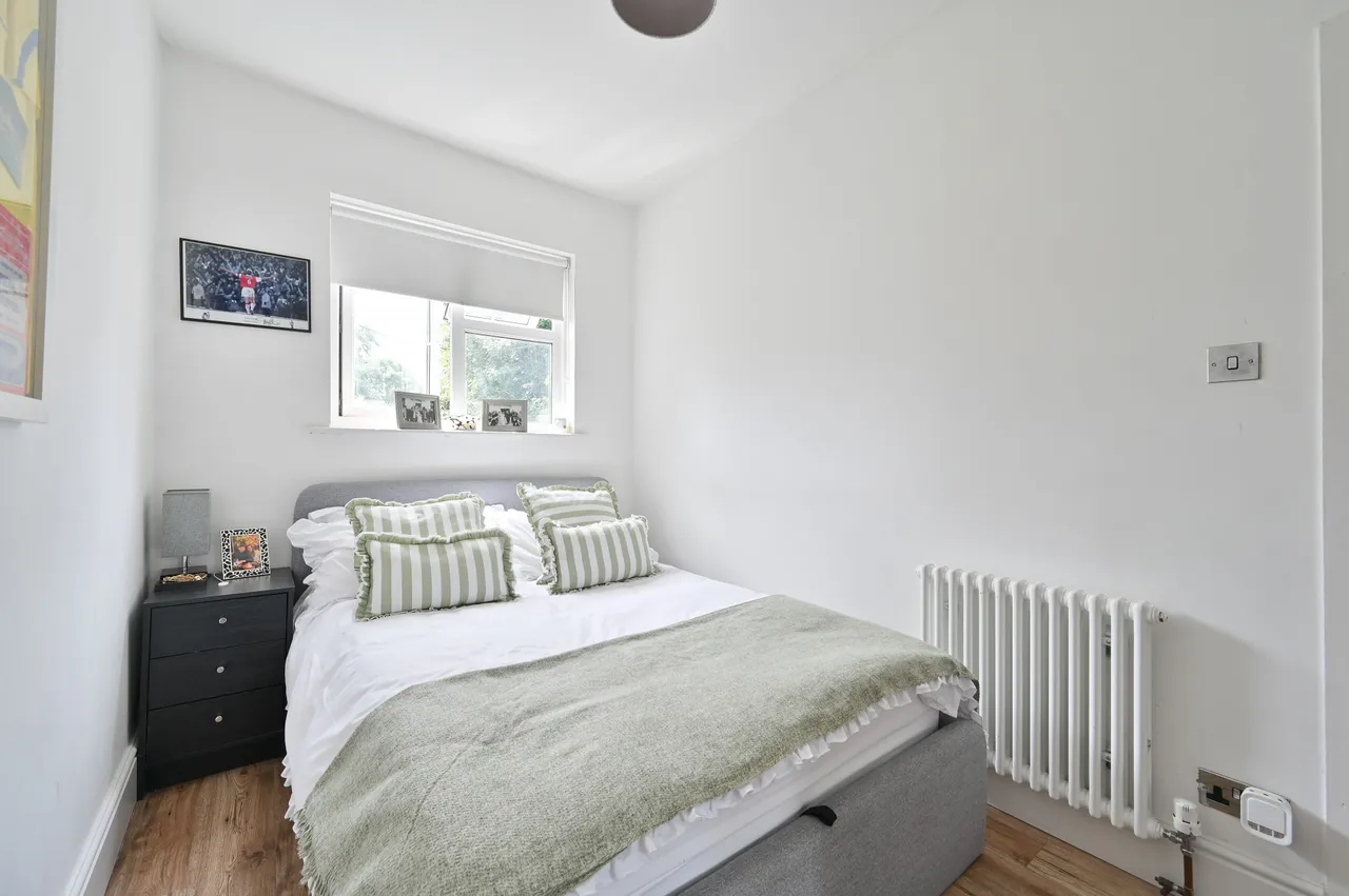 Flat 3, 47 Chalk Hill, Watford, photo 10