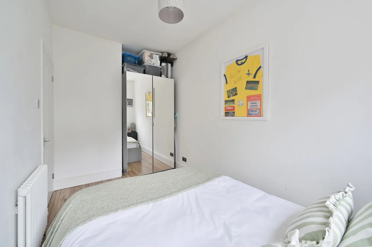 Flat 3, 47 Chalk Hill, Watford, photo 9