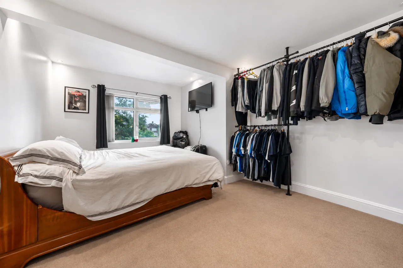 Longley Lane, Manchester, M22, photo 6
