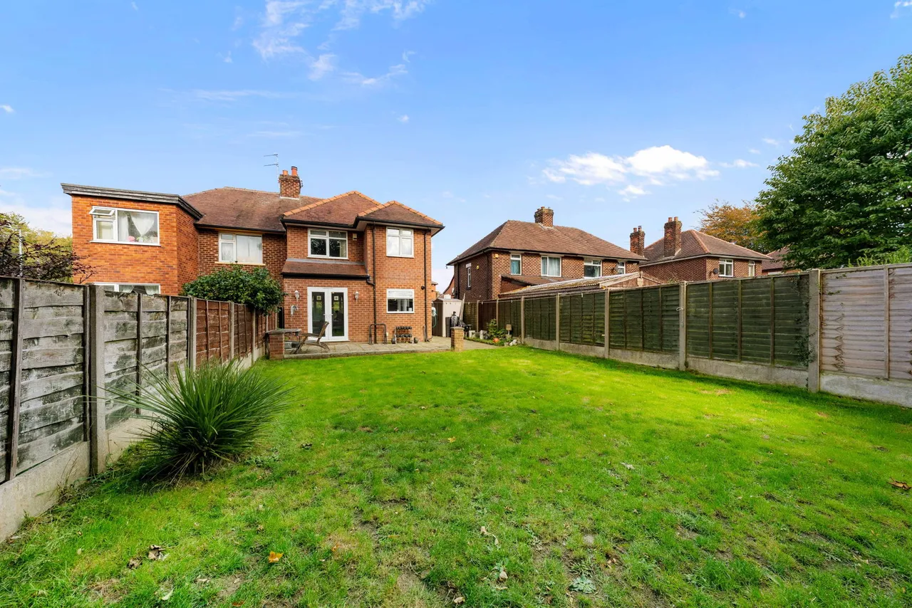 Longley Lane, Manchester, M22, photo 10