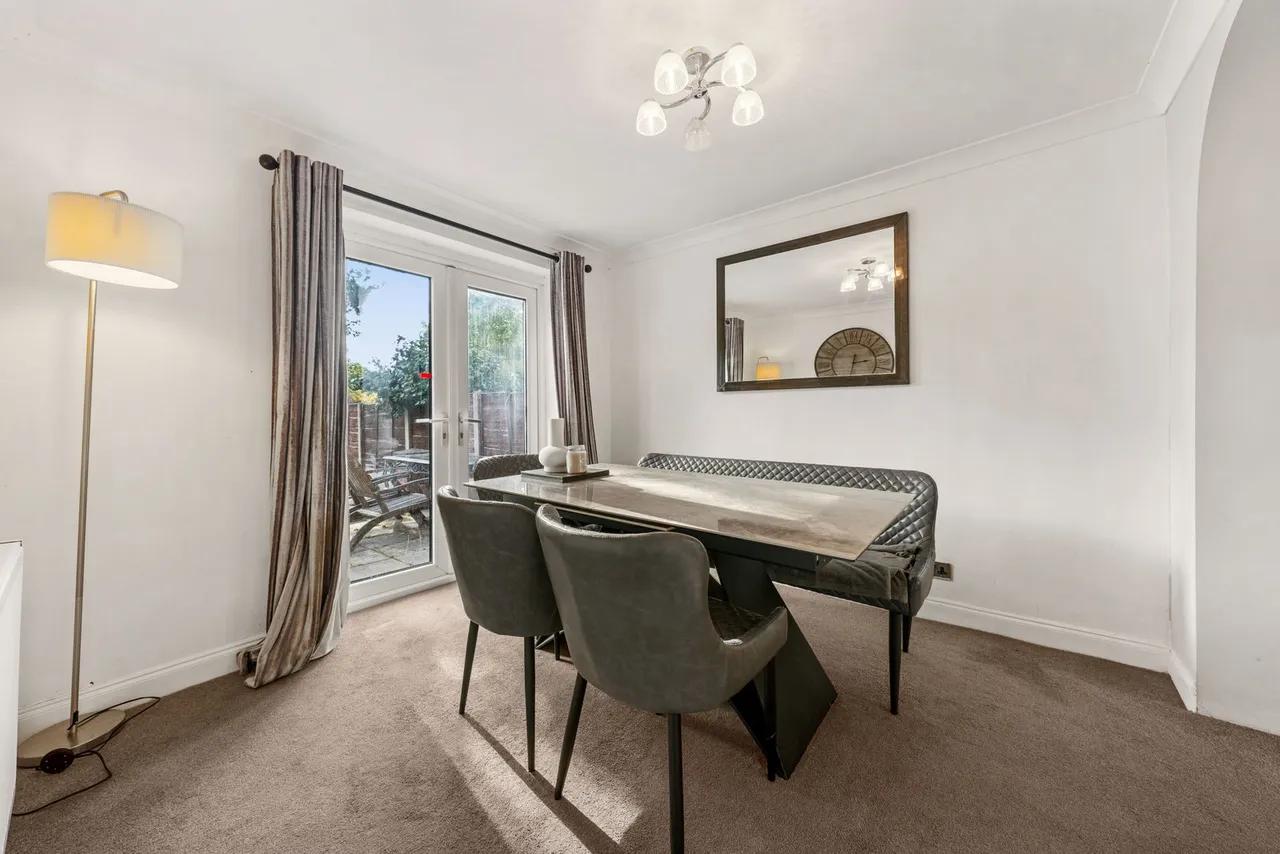 Longley Lane, Manchester, M22, photo 3