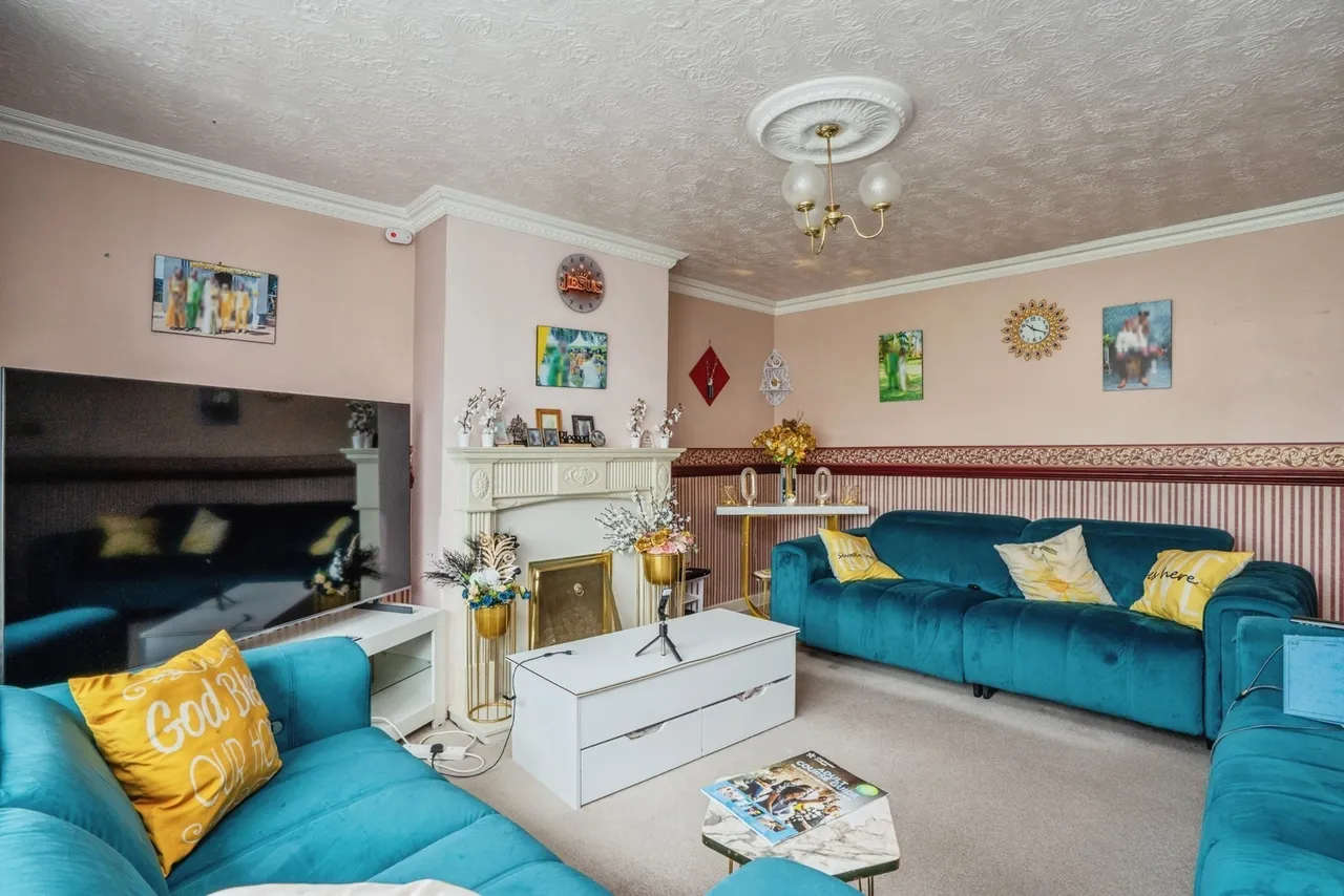 Haslar Crescent, Waterlooville, PO7, photo 12