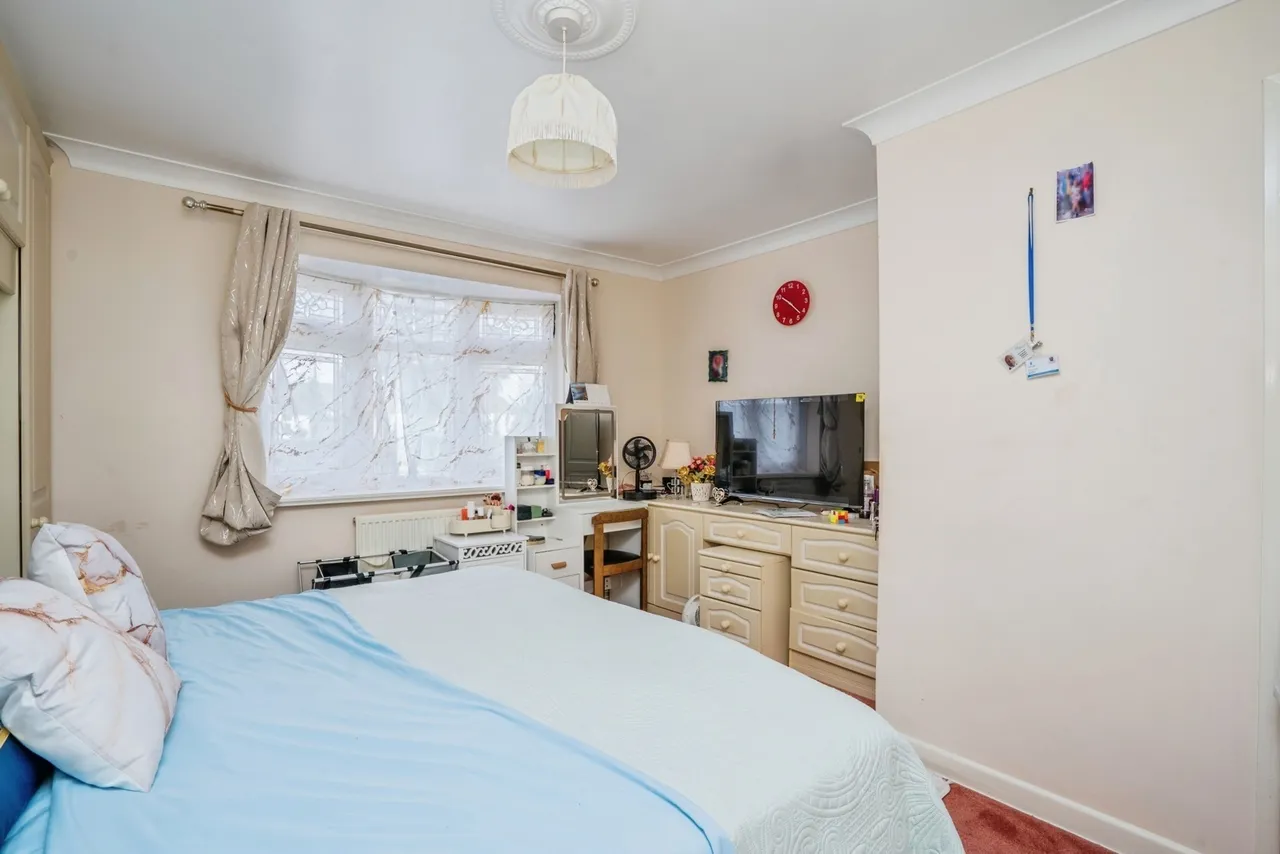 Haslar Crescent, Waterlooville, PO7, photo 14