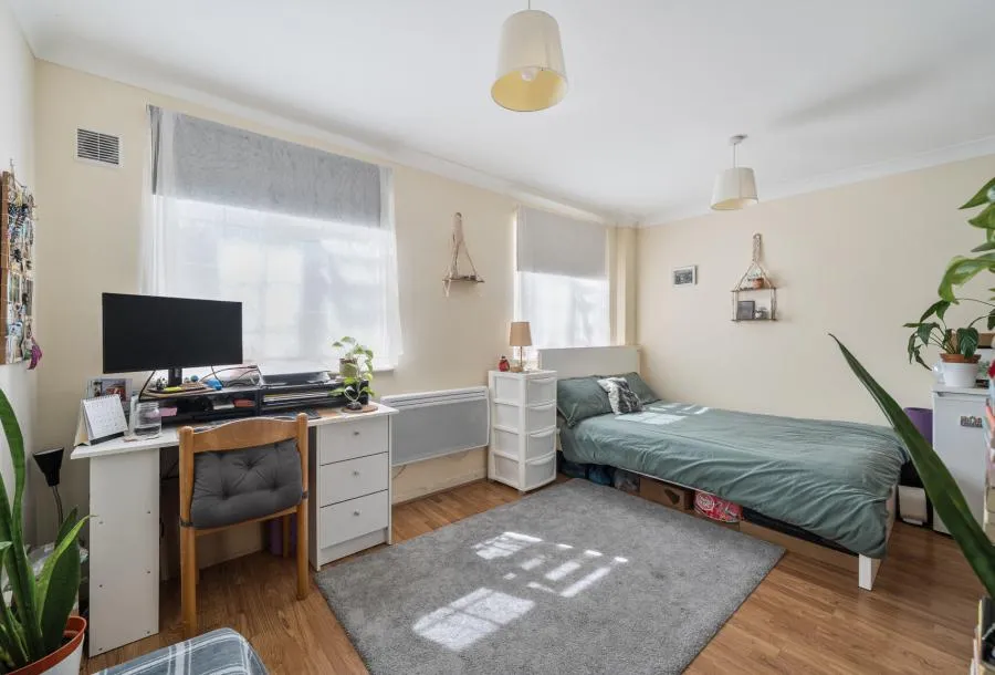 1 bed flat for sale, Wilkins Close, Mitcham, CR4