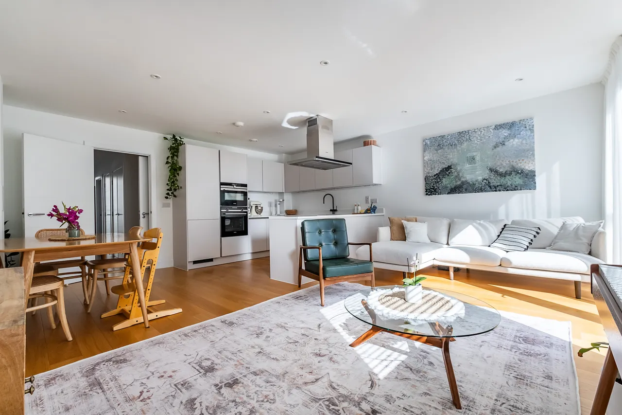 4 bed flat for sale — Tollgate Gardens, London, NW6