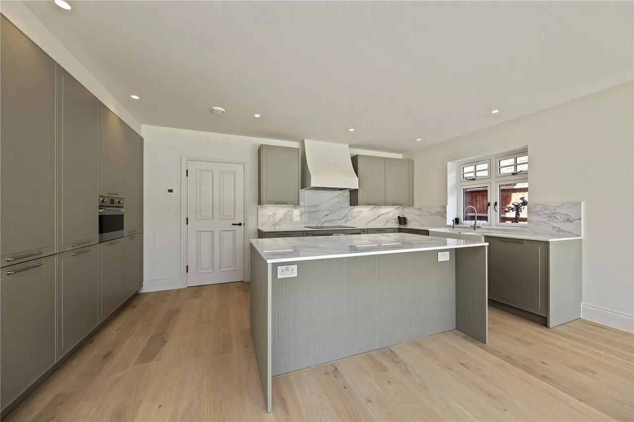 Wensleydale Road, Hampton, TW12, photo 6