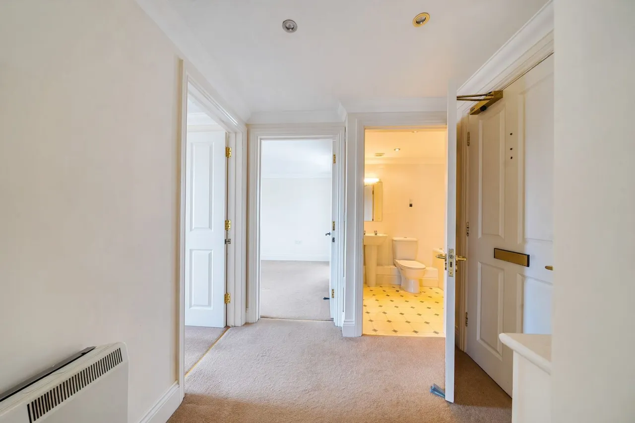 Highfield Road, Lymington, SO41, photo 14