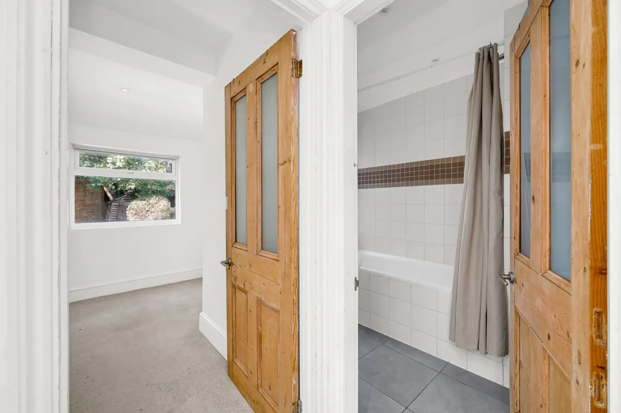 Ryde Vale Road, Balham, SW12, photo 11