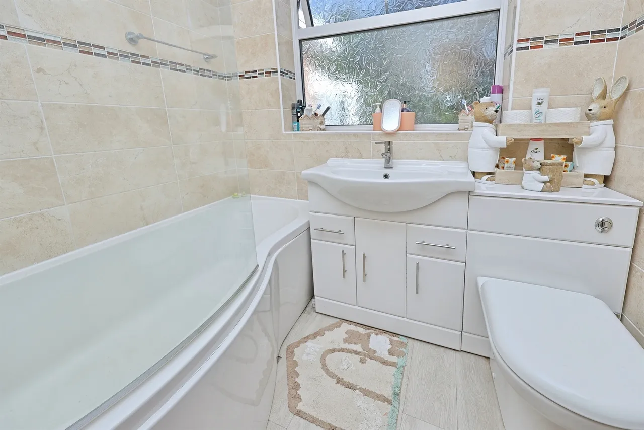 Robert Key Drive, Mattishall, Dereham, photo 12