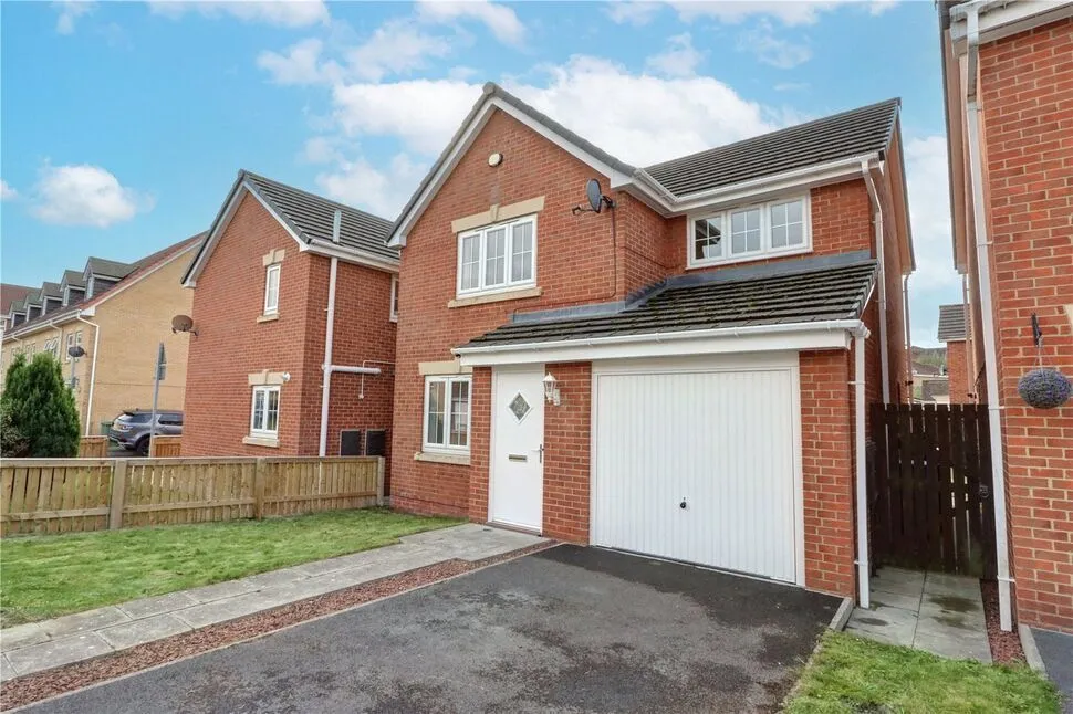 3 bed house to rent — Chillerton Way, Wingate, Durham, TS28