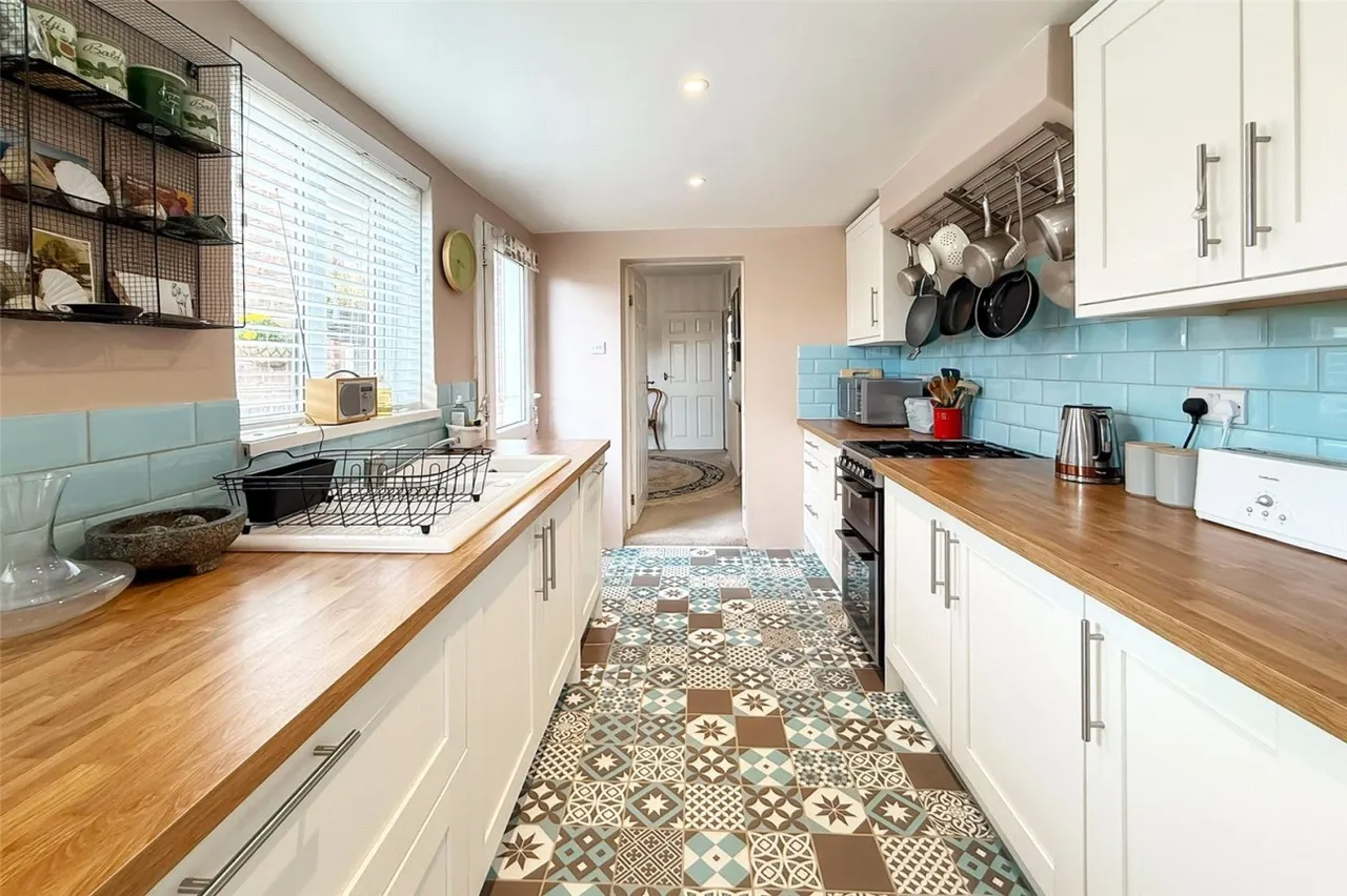 Littlehampton, BN17, photo 16