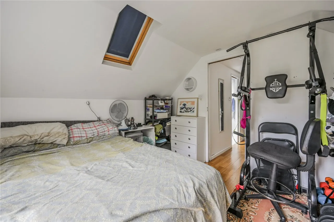 Brownlow Road, London, N11, photo 8