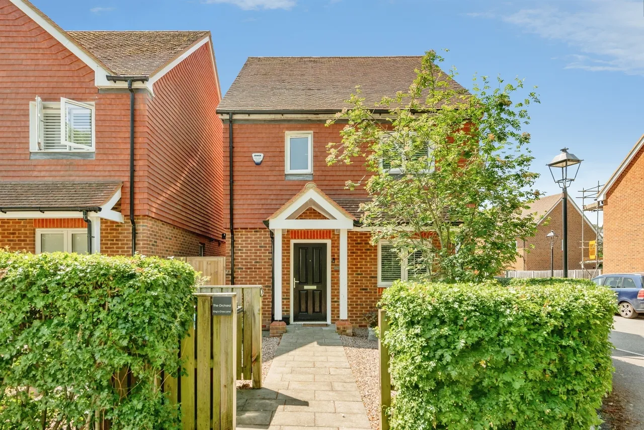 Kings Cross Lane, South Nutfield, RH1, photo 19