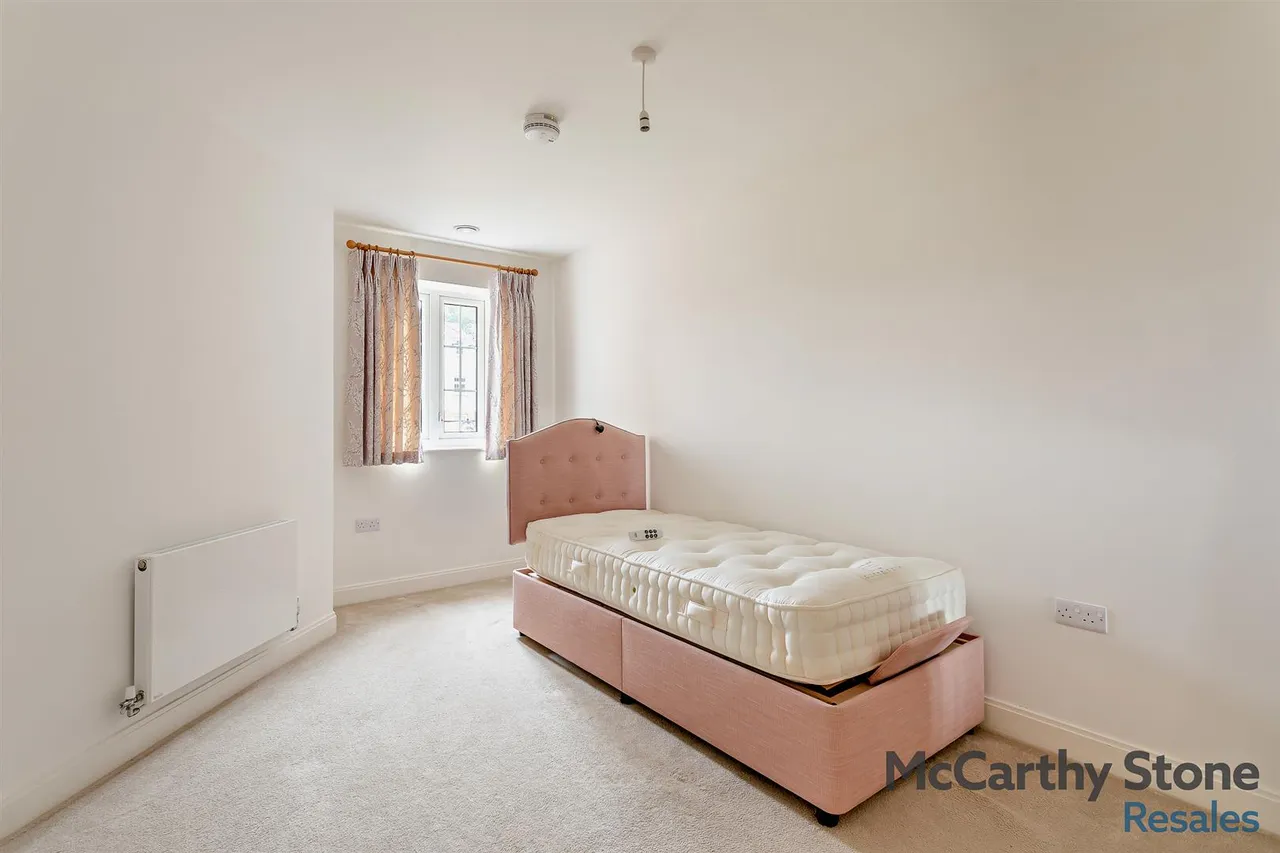 Seymour Road, Buntingford, SG9, photo 6