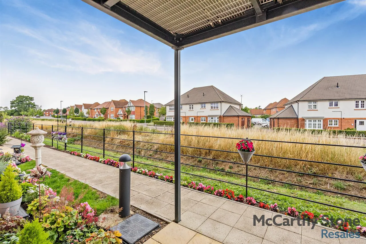 Seymour Road, Buntingford, SG9, photo 3