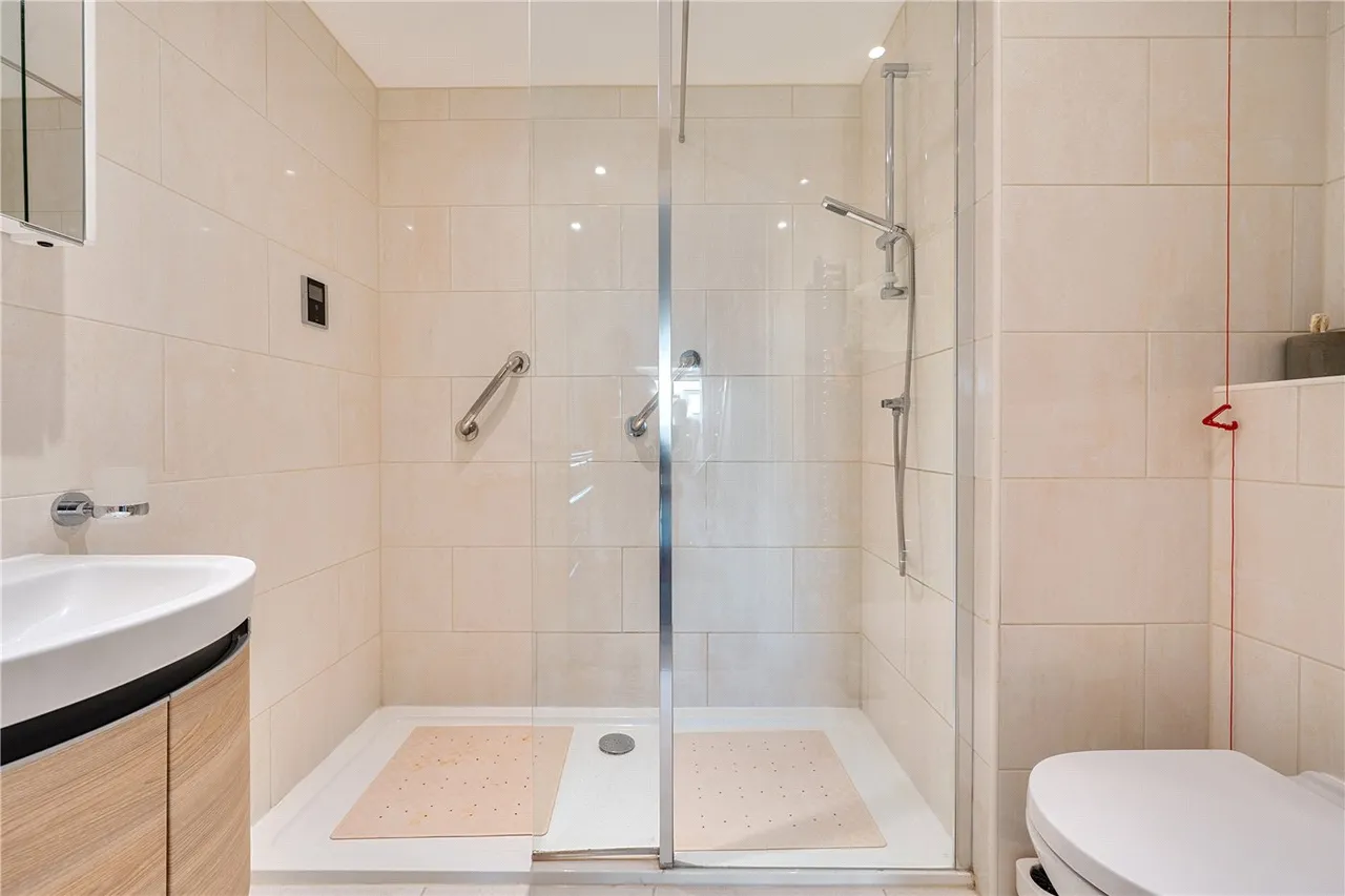 Duttons Road, Romsey, SO51, photo 13