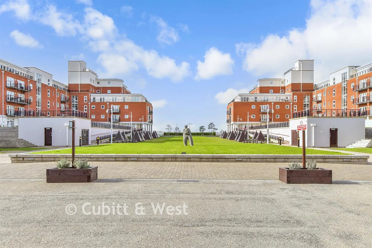 Gunwharf Quays, Portsmouth, PO1, photo 2