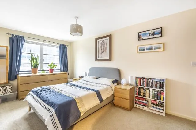 Jubilee Square, Reading, RG1, photo 6