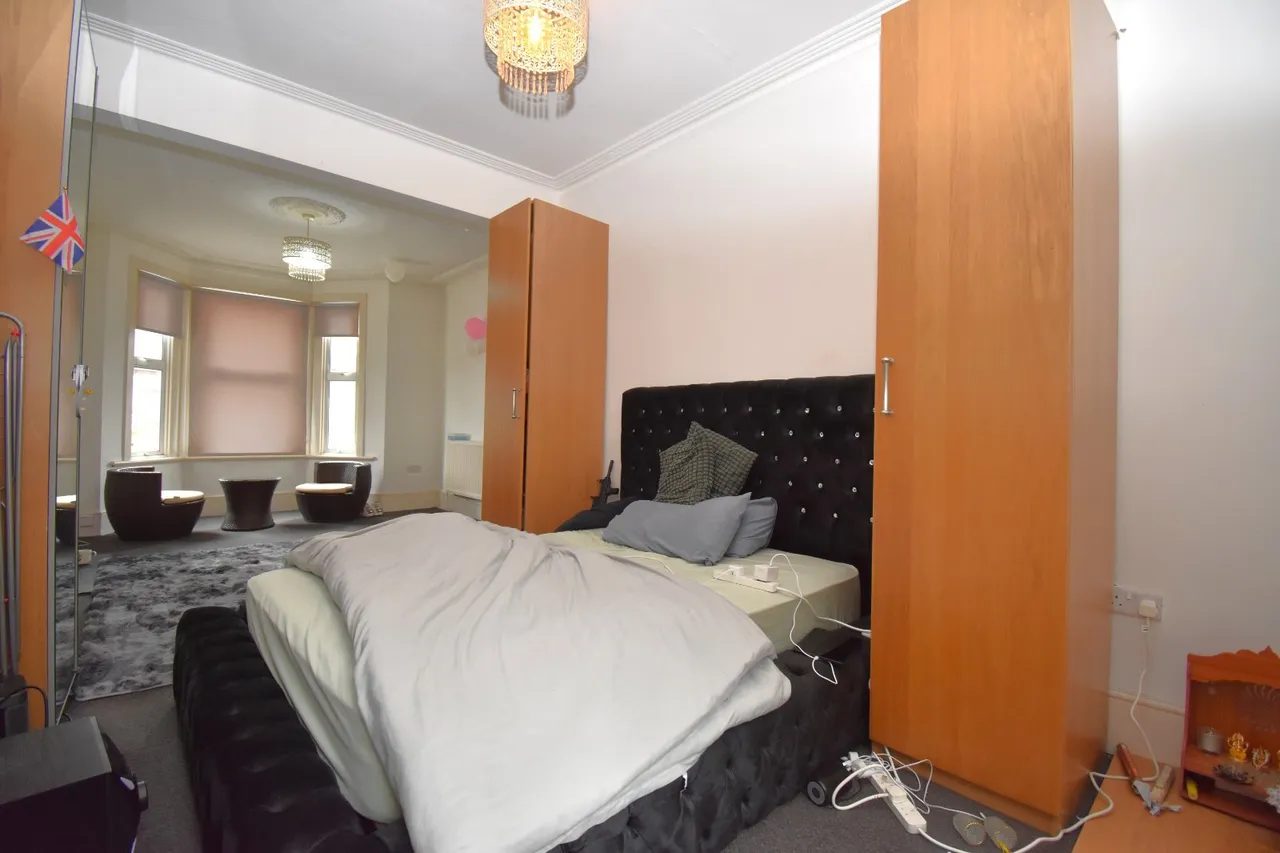 Dallin Road, SE18, photo 12
