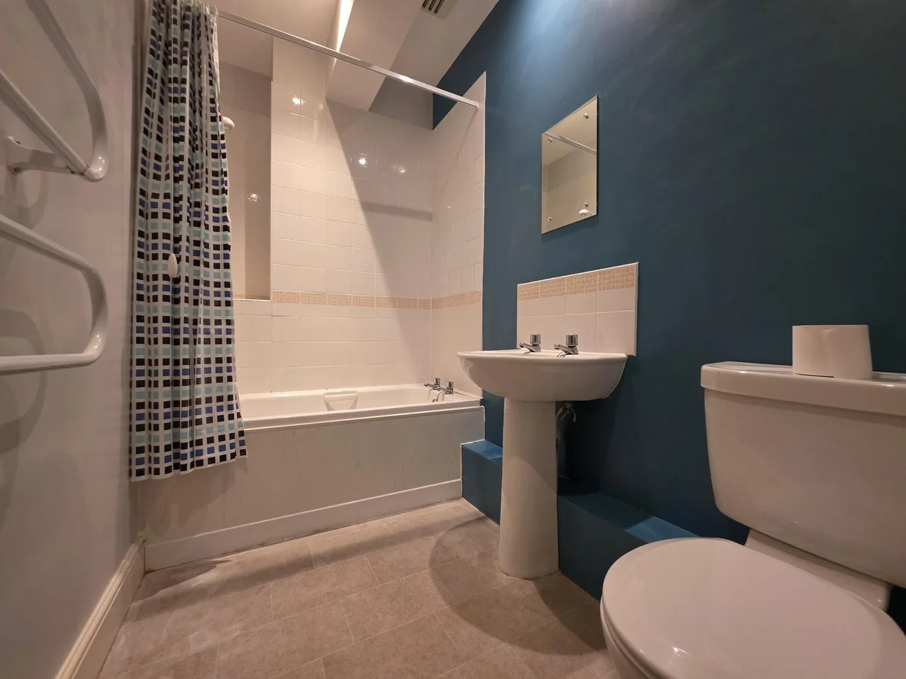 London Place, Wolverhampton, WV3, photo 3