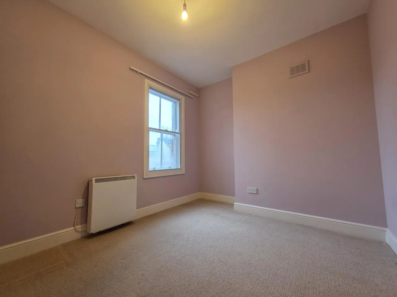 London Place, Wolverhampton, WV3, photo 5