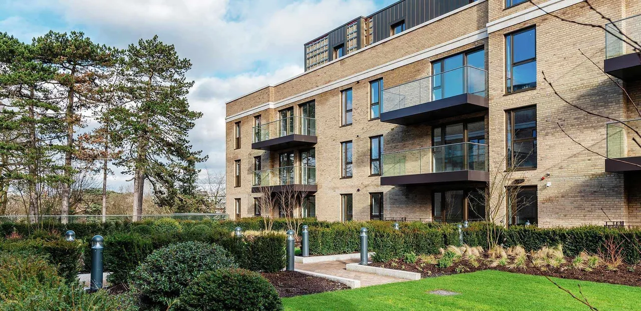 1 bed flat for sale, Highfield House, Sassoon Collection Apartments, EN4