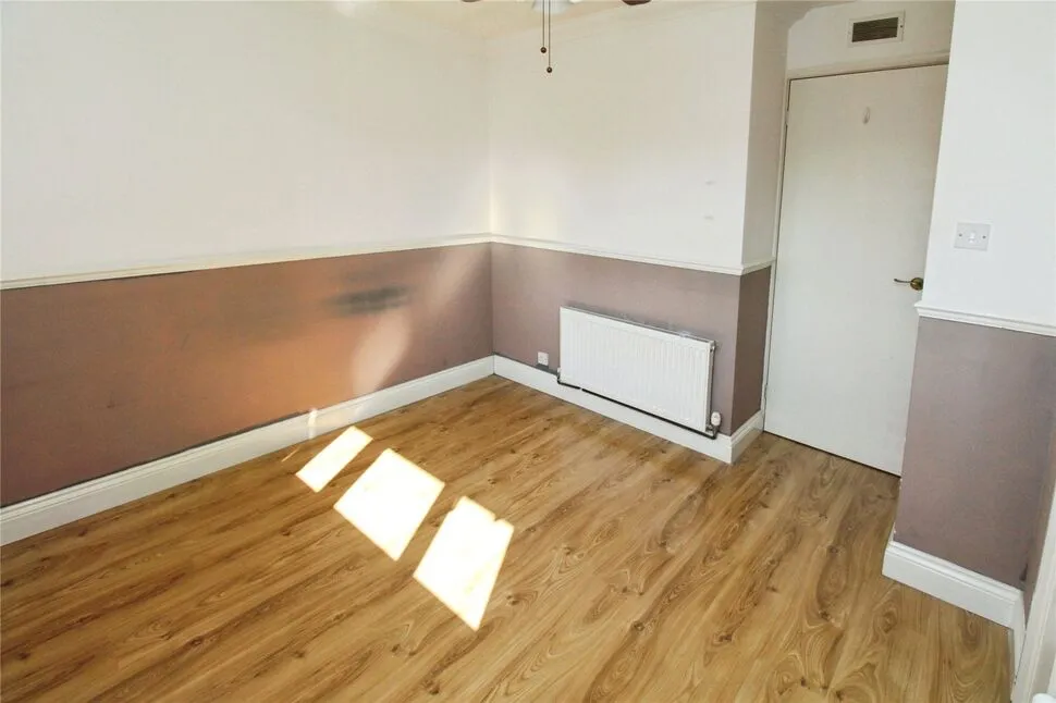 Woodrush Crescent, Locks Heath, Hampshire, SO31, photo 10