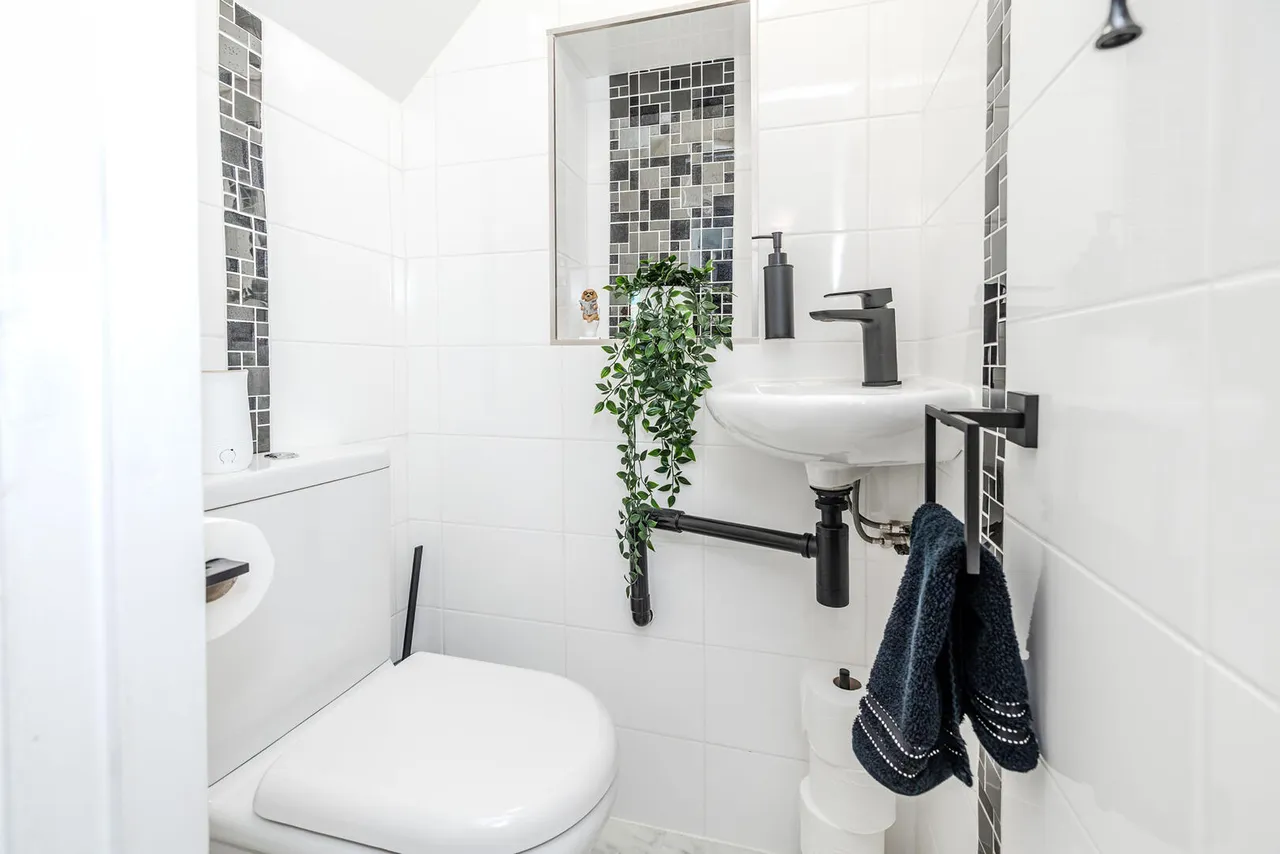 Stanway Drive, High Heaton, photo 4