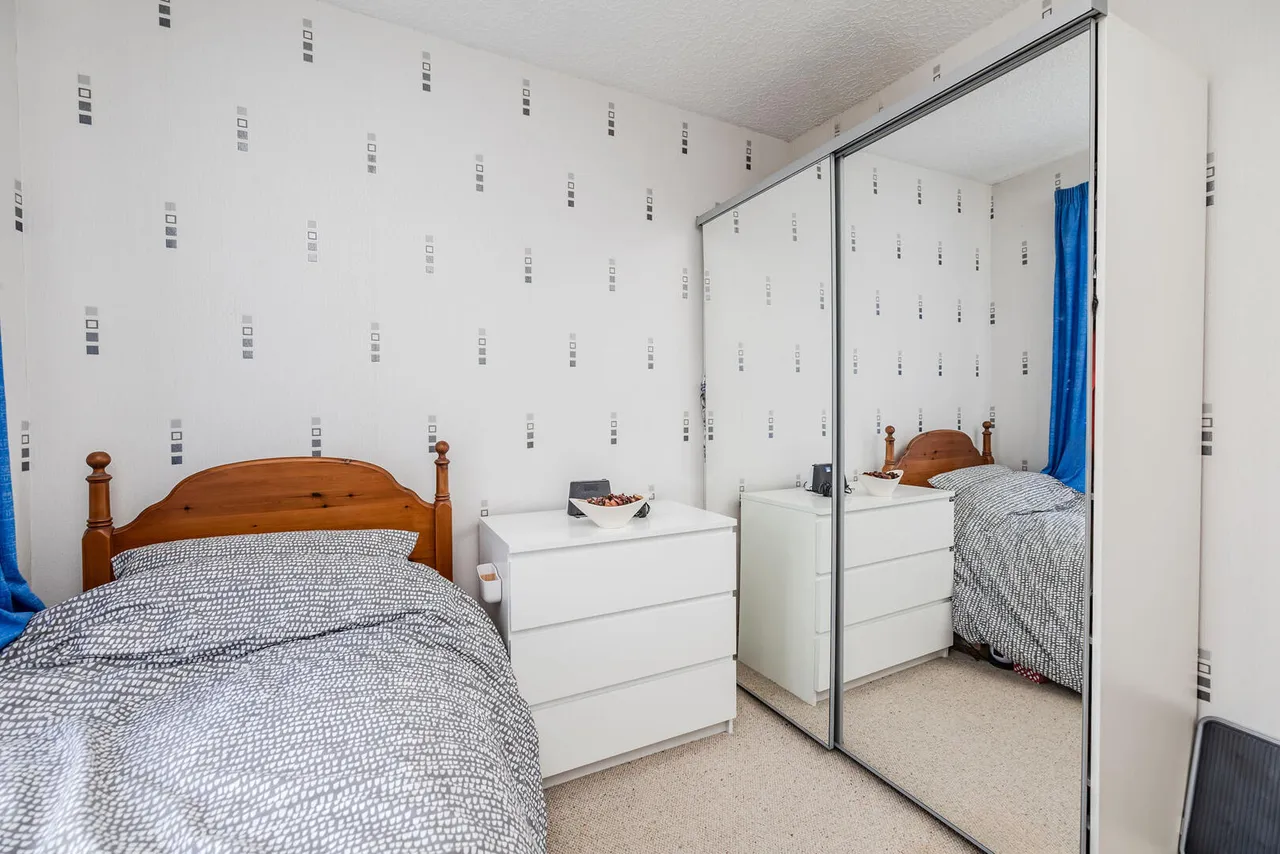 Stanway Drive, High Heaton, photo 18