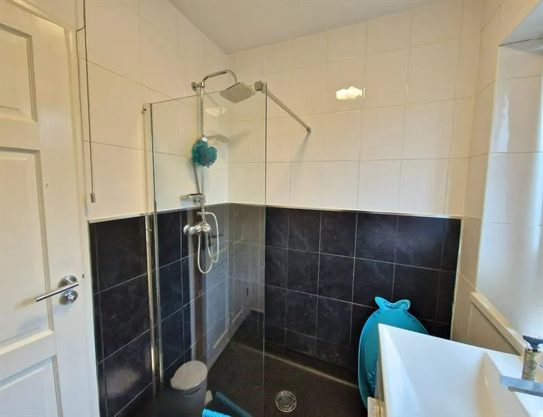 Alcester Road, Cheadle, photo 10