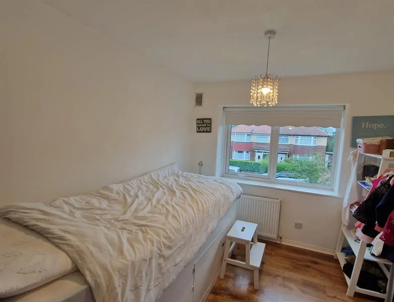 Alcester Road, Cheadle, photo 6