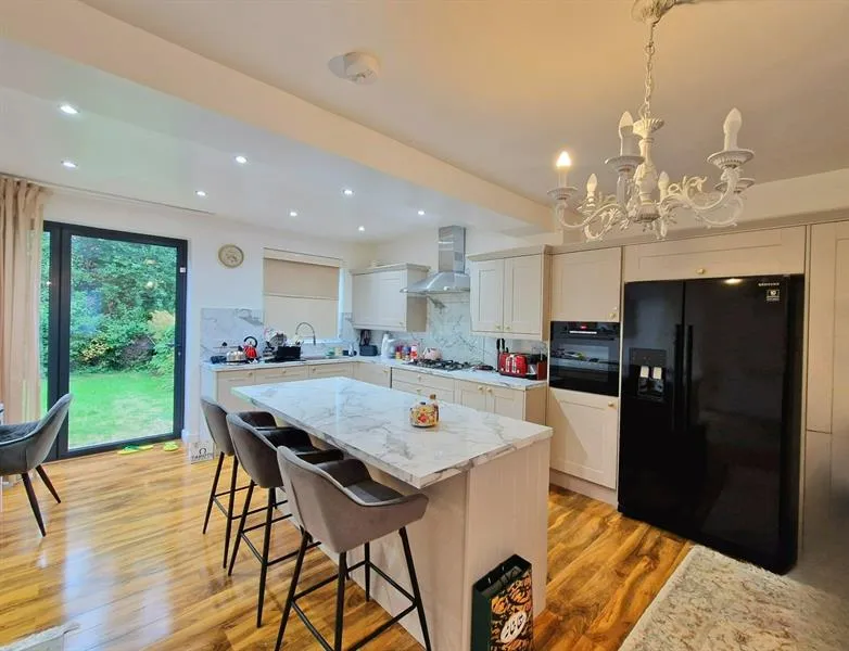 Alcester Road, Cheadle, photo 4
