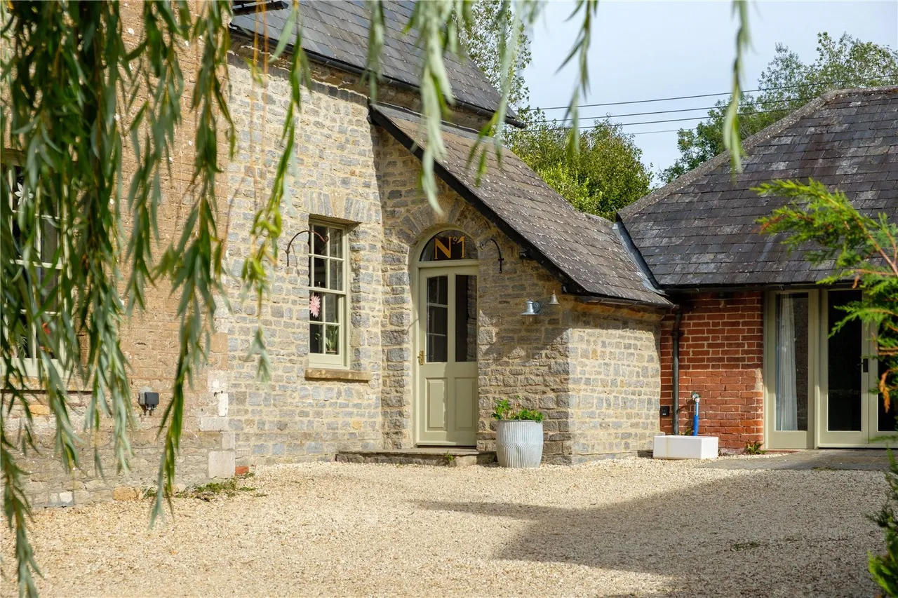 Long Bredy, Dorchester, DT2, photo 5