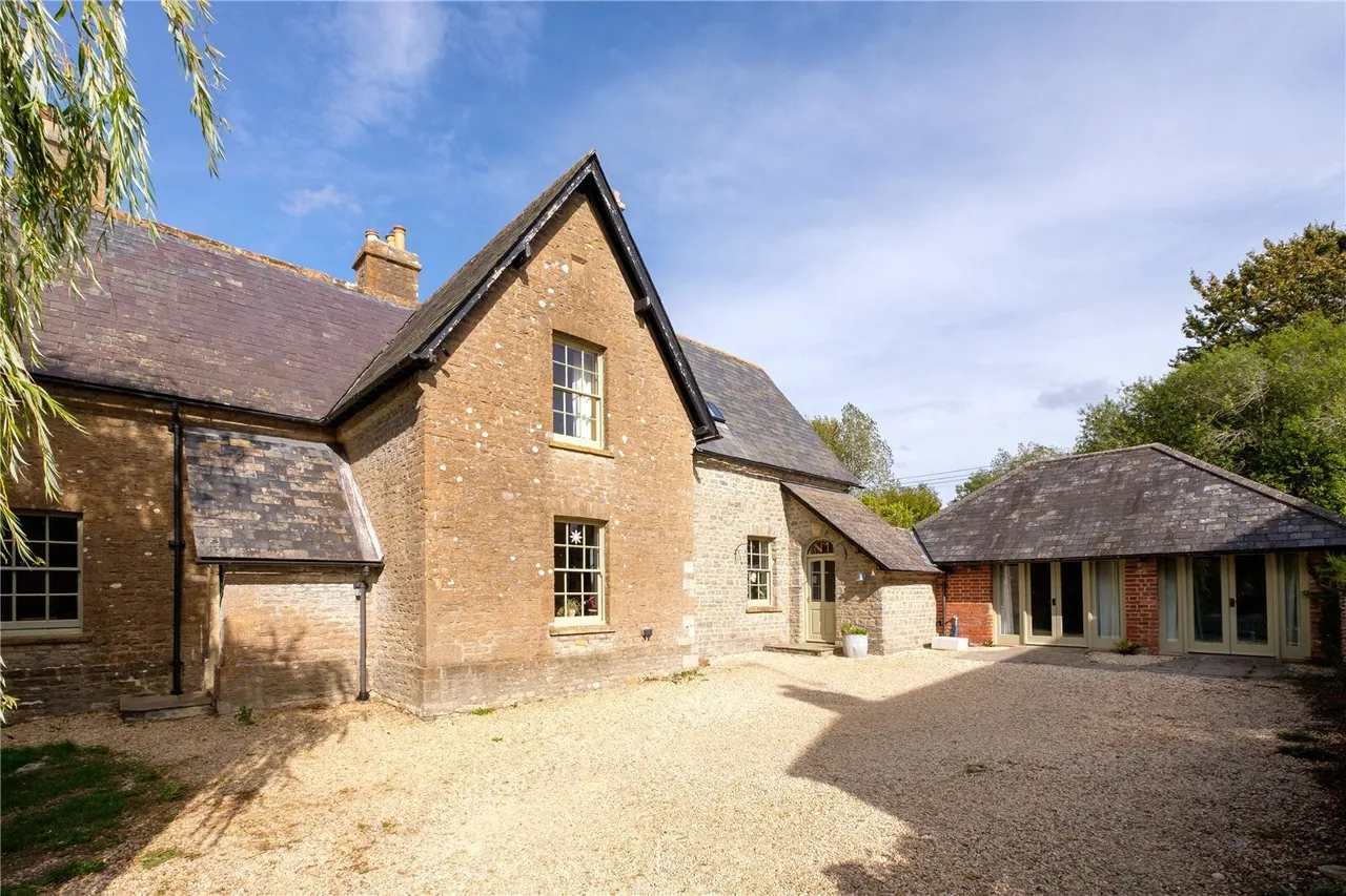 Long Bredy, Dorchester, DT2, photo 2