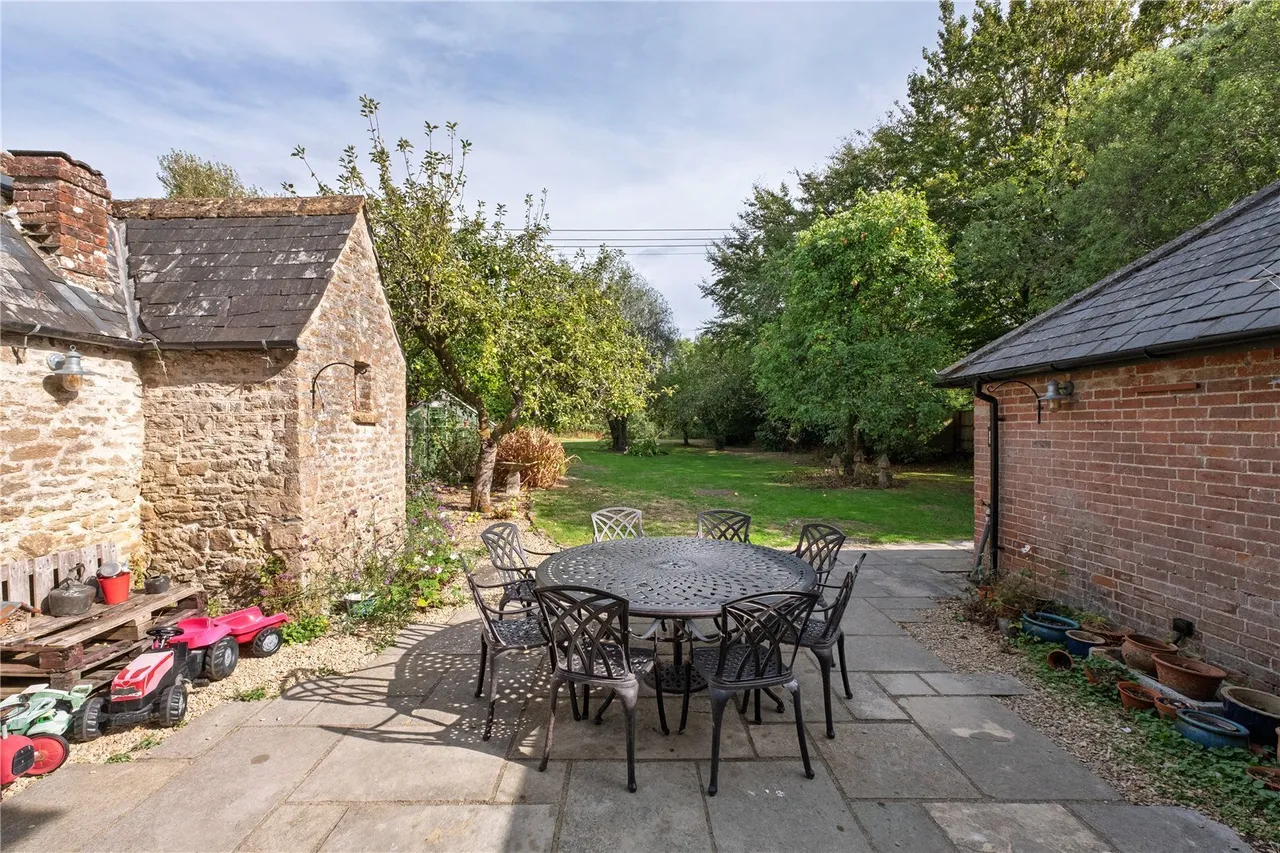 Long Bredy, Dorchester, DT2, photo 42