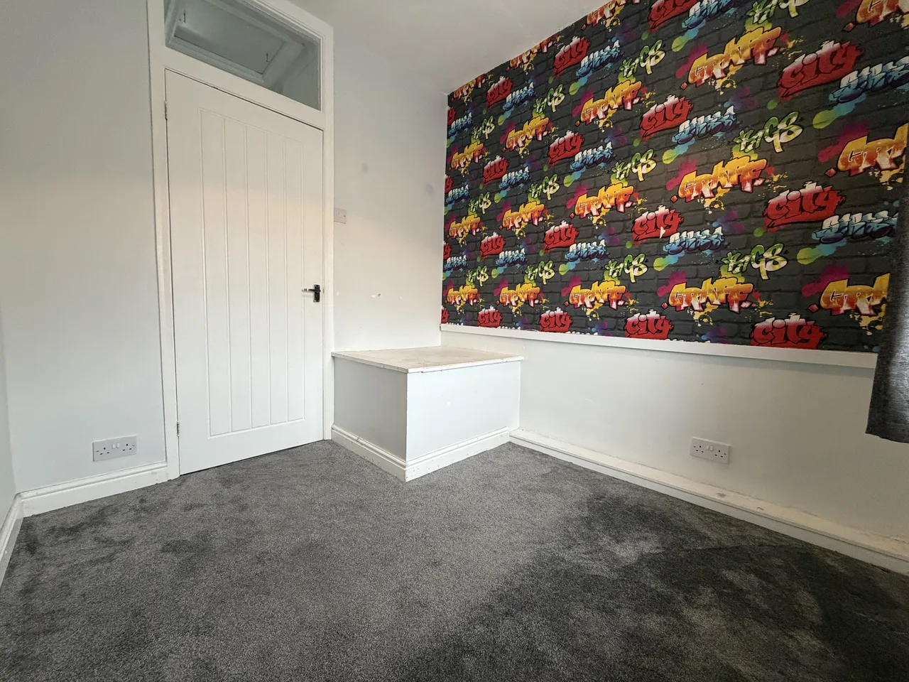 Douglas Road, Oldbury, B68, photo 13