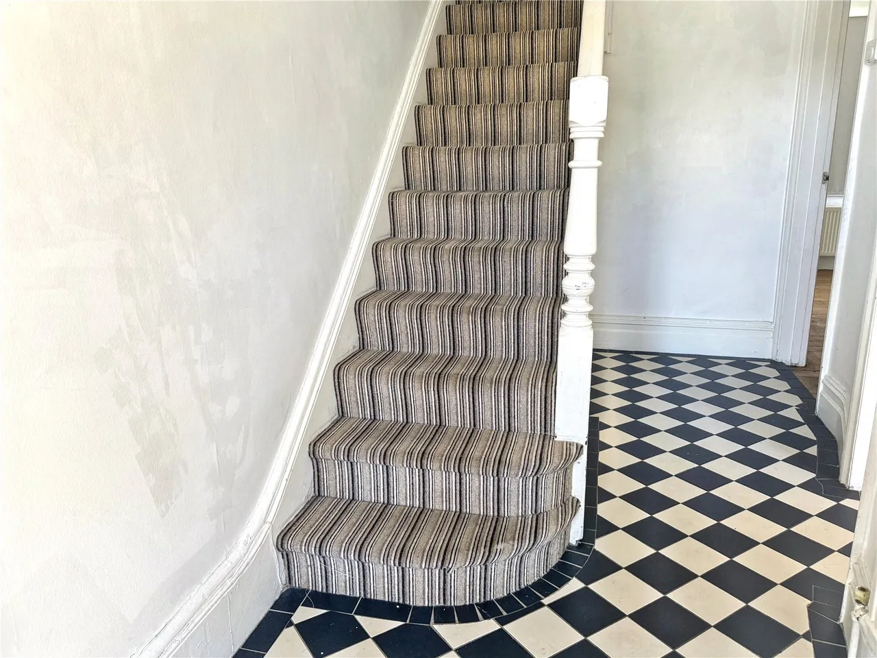 Victoria Road, New Barnet, EN4, photo 8
