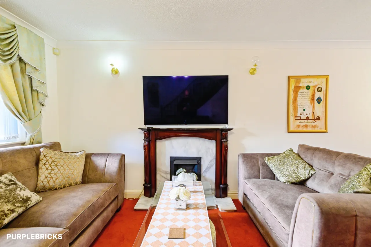 Twinegate, Rochdale, OL12, photo 25