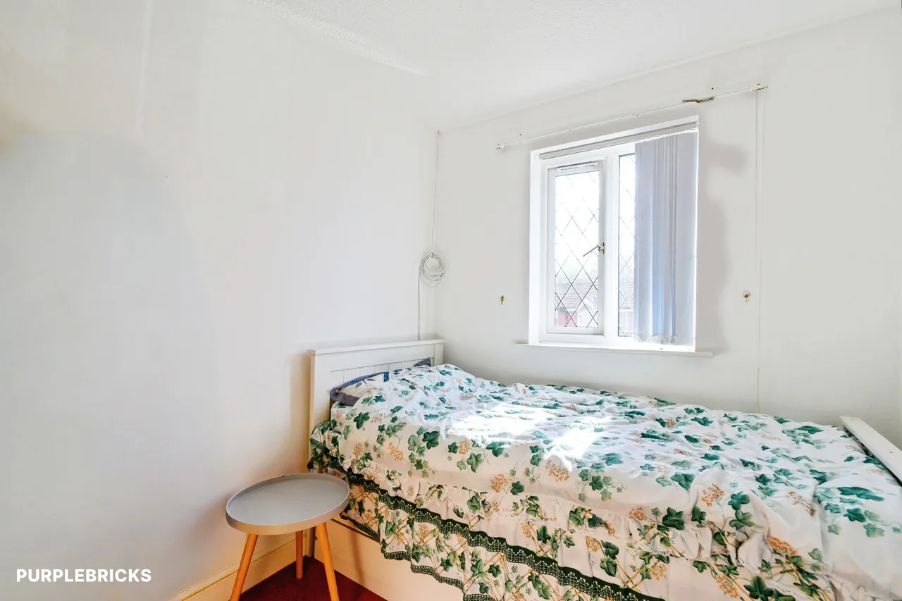 Twinegate, Rochdale, OL12, photo 26