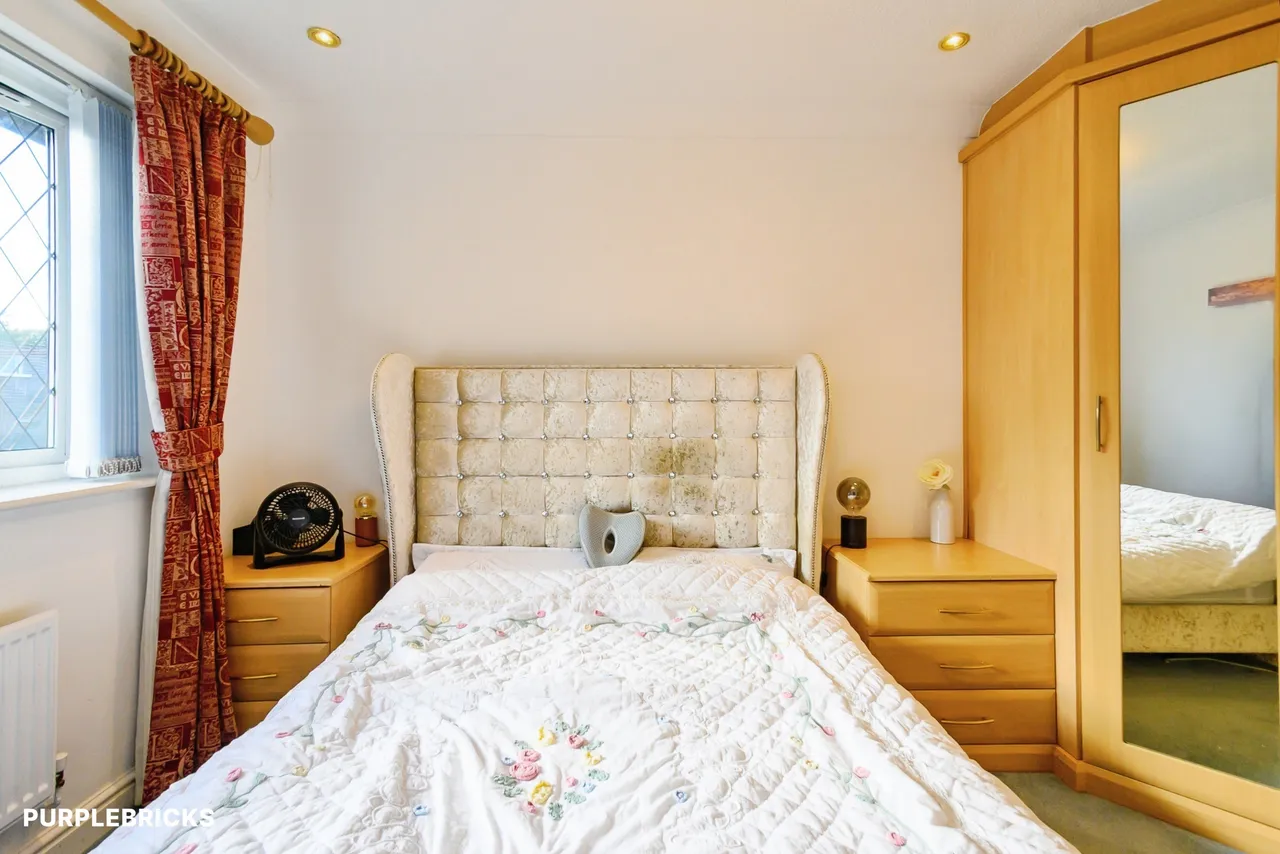 Twinegate, Rochdale, OL12, photo 16
