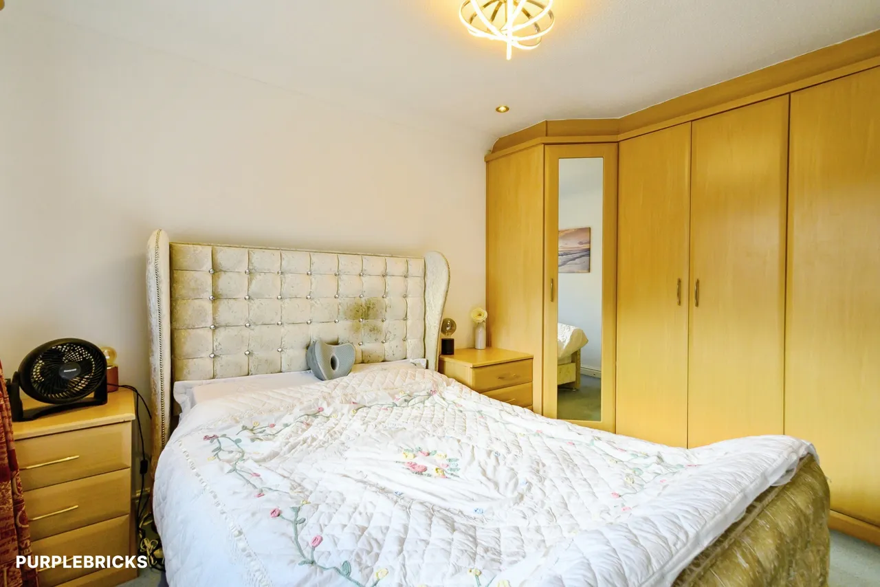 Twinegate, Rochdale, OL12, photo 20