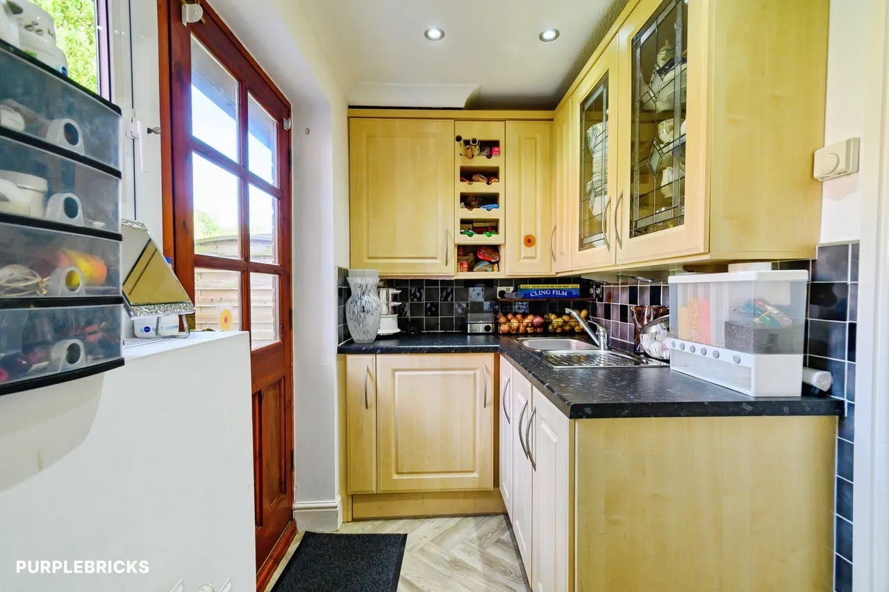 Twinegate, Rochdale, OL12, photo 19
