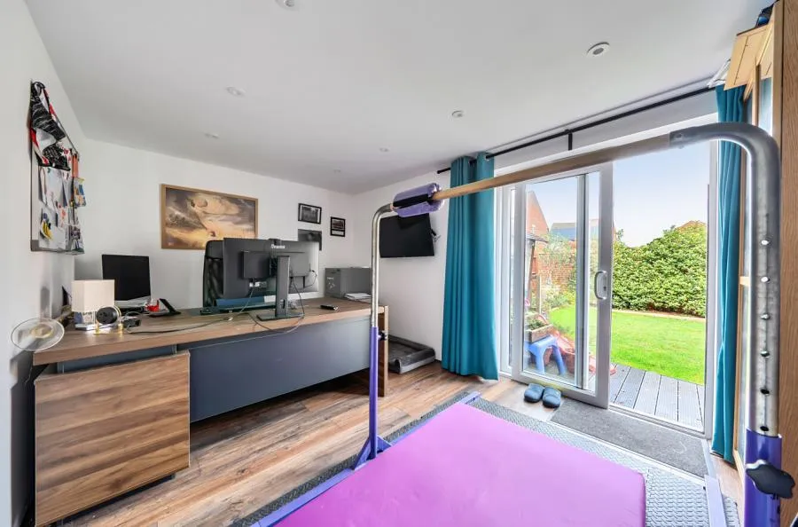 Dacey Drive, Upper Heyford, OX25, photo 19