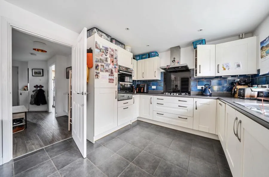 Dacey Drive, Upper Heyford, OX25, photo 7